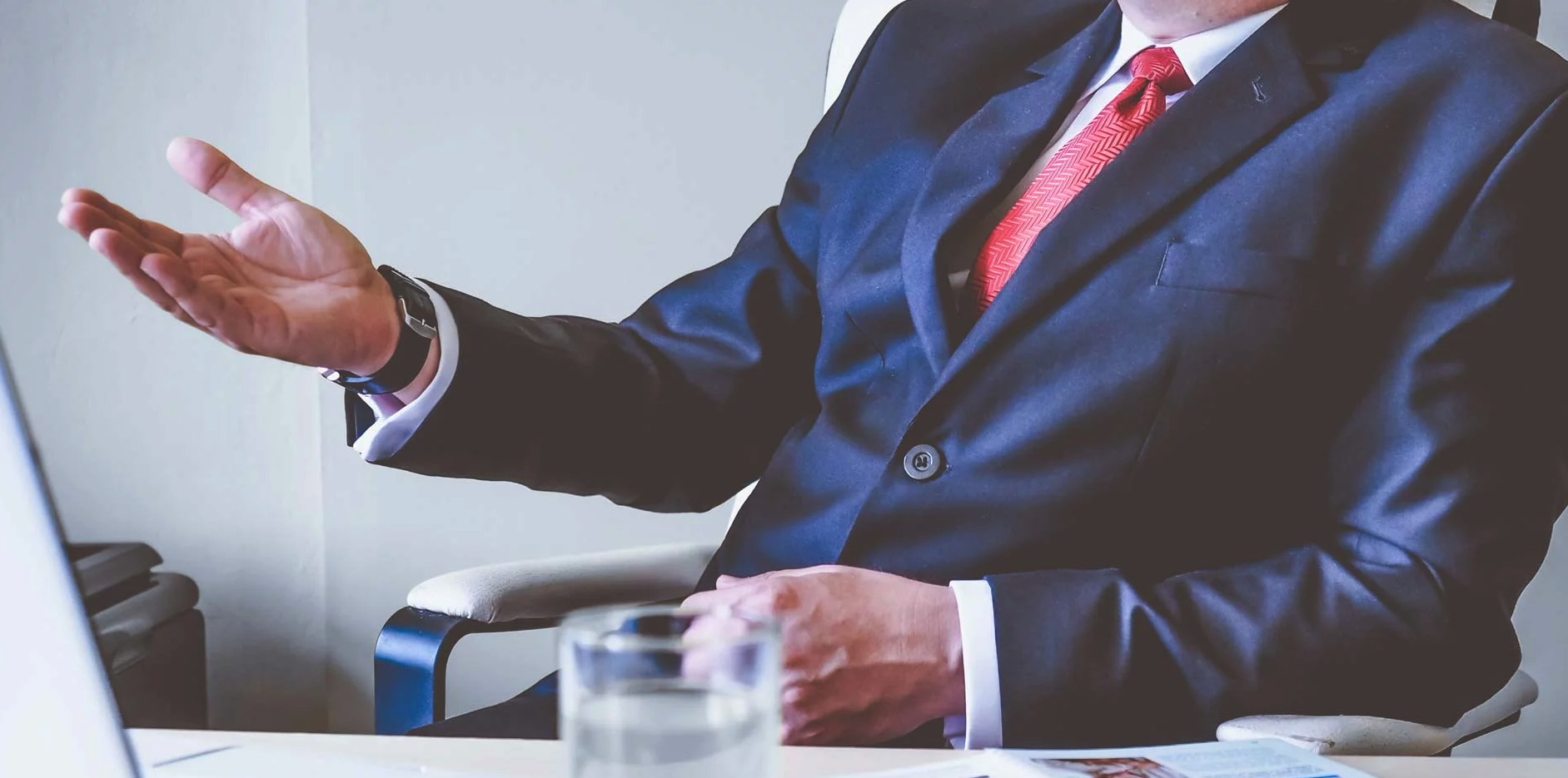 How To Be A Great Leader Without Being A Micromanaging Boss Knit 